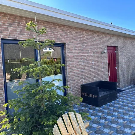 بيت للعطل Karolinas Deluxe Appartement-bungalow