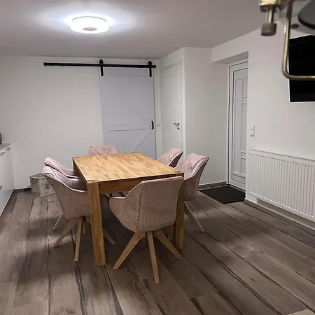 Karolinas Deluxe Appartement-bungalow * Dranske